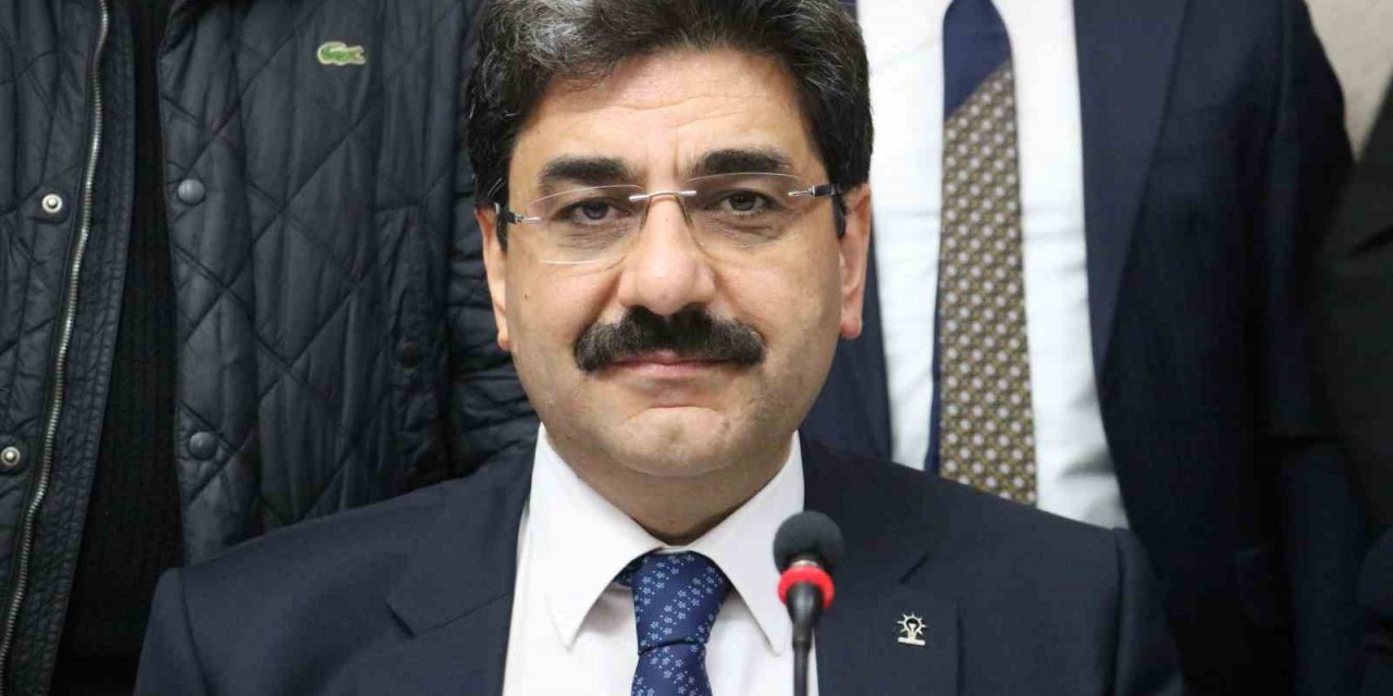 AK Parti Sivas İl Başkanı Aksu, milletvekilliği aday adaylığı için görevinden istifa etti
