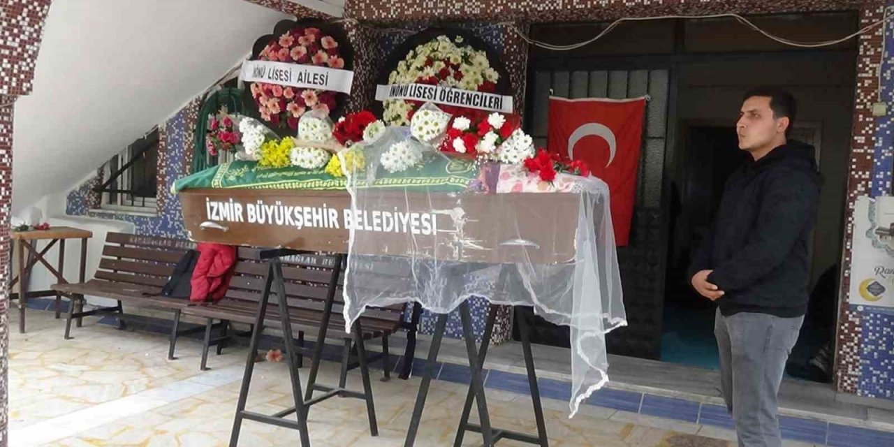 Kaçırıldığı araçtaki kazada hayatını kaybetmişti; duvak ile uğurlandı