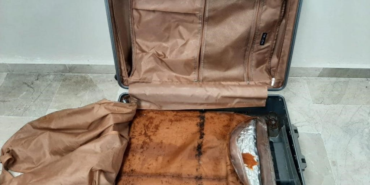 Narkotik köpeği ’Resim’ ile yapılan aramada 4,5 kilo esrar ele geçirildi