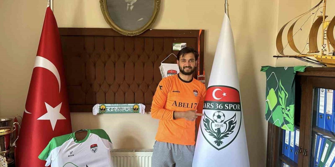 Kars 36 Spor kaleci sorunu çözüldü