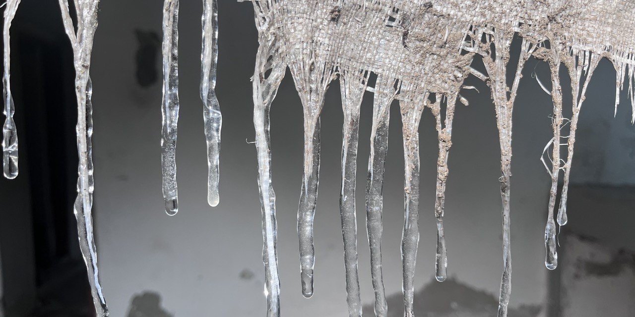 Ağrı’da buzlar erimiyor