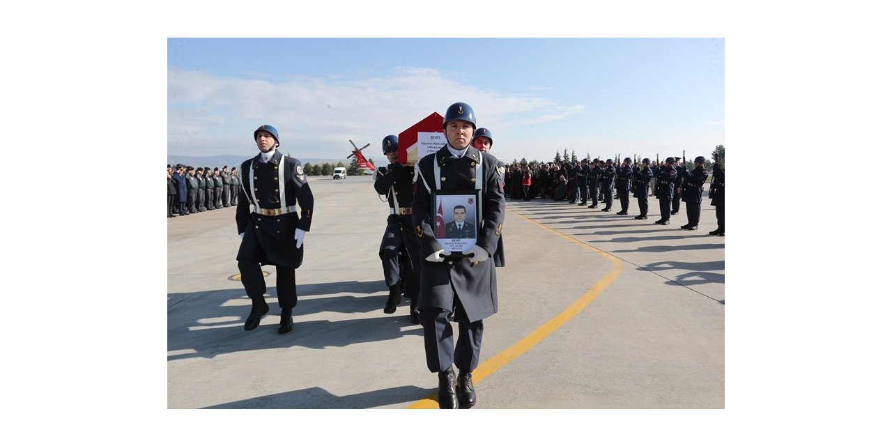 Şehit Adalıoğlu’nun naaşı Eskişehir’e ulaştı