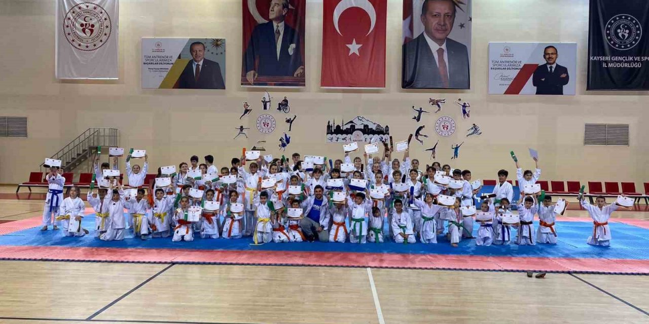 Kuşak terfi sınavı nefes kesti