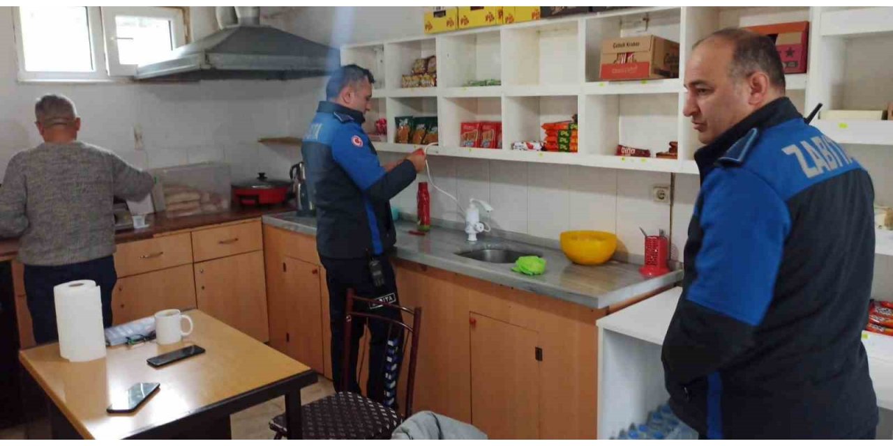 Altınova’da kantinlere denetim