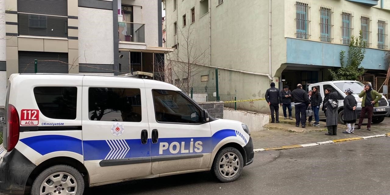 Pendik’te karısını öldüren şahıs 5. kattan atladı