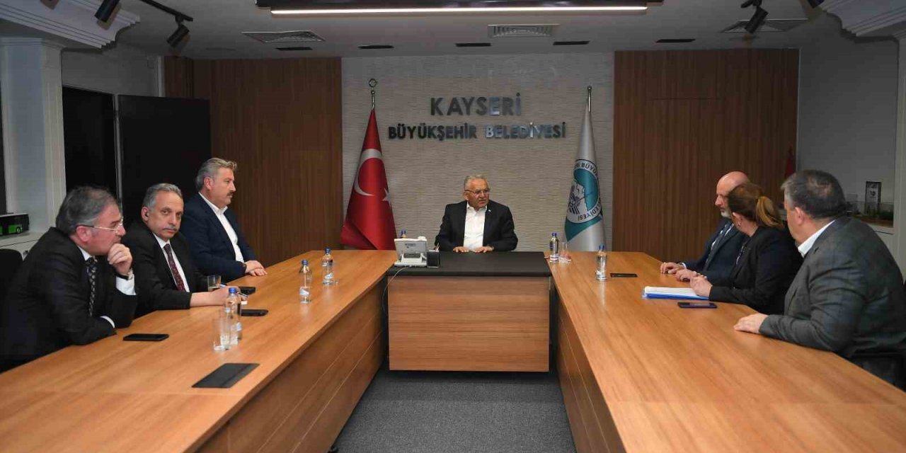 Büyükşehir’de depremlerle ilgili değerlendirme toplantısı