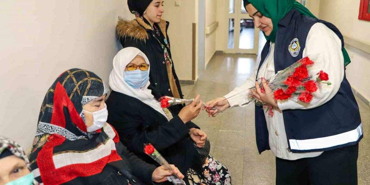 Köşk Belediyesi, kadınları unutmadı