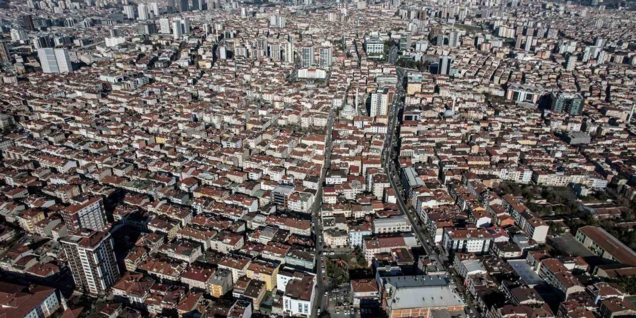 Deprem sonrası kentsel dönüşüm ivme kazanıyor