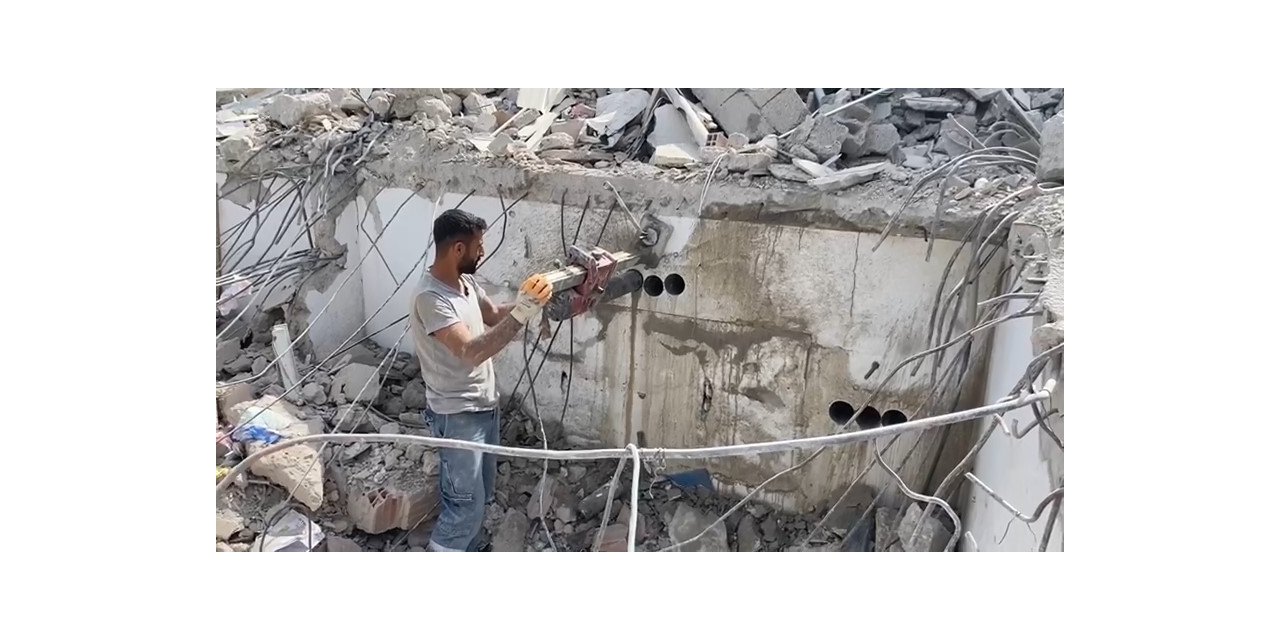 İsias Otel ve çevresindeki binalardan karot ve demir örnekleri alındı