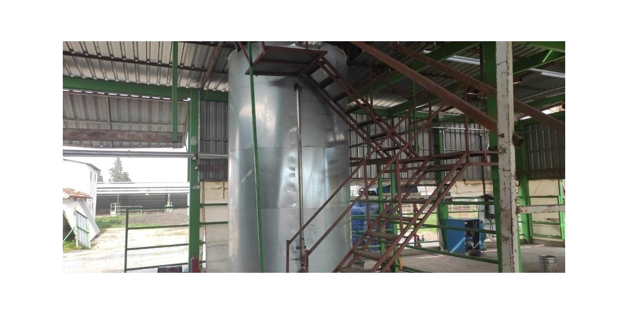 İzmir’de çiftliğe kaçak akaryakıt baskını