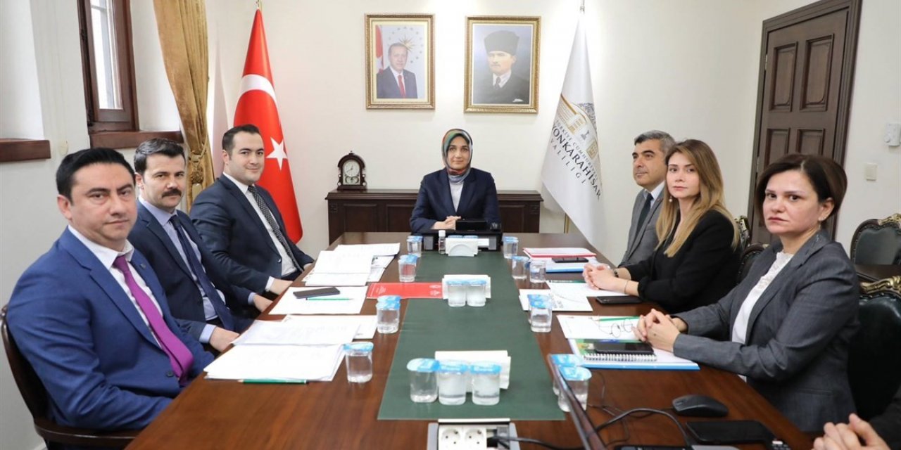 Vali Yiğitbaşı, “Çocuk İhmal-İstismarı ve Dijital Mahremiyet Bilinci” projesi hakkında bilgi verdi