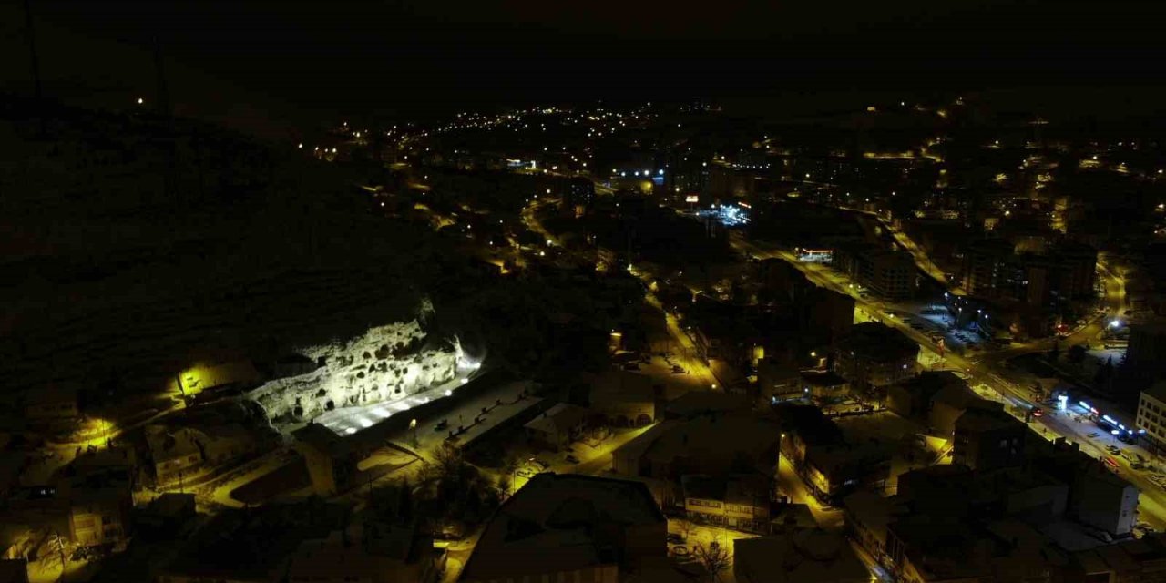 4 bin yıl sonra aydınlatıldı