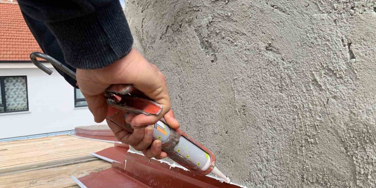 Sac ustasından ’sızıntı’ uyarısı