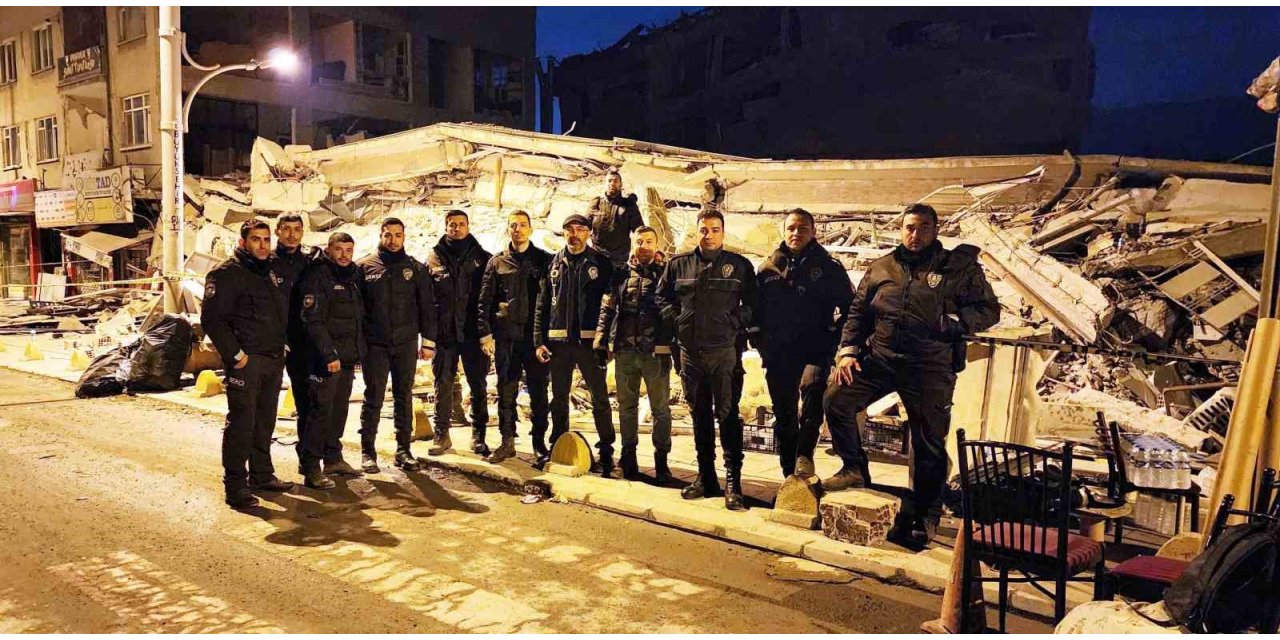Aydın emniyeti deprem bölgesinde huzur ve güvenlik için görev yapıyor