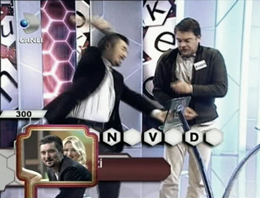 Beyaz, yarışmanın sunucusunu çıldırttı!