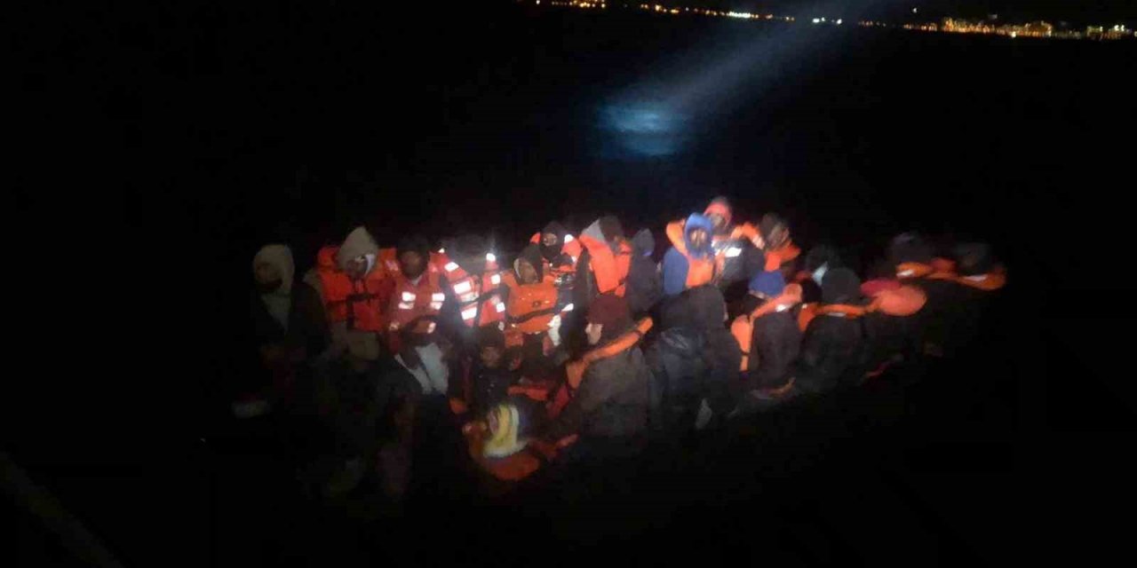 Aydın’da 44 düzensiz göçmen yakalandı, 27’si kurtarıldı