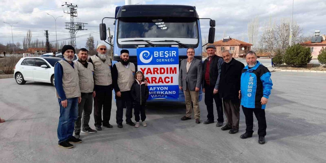 Afyonkarahisar’dan deprem bölgesine bir tır patates gönderildi
