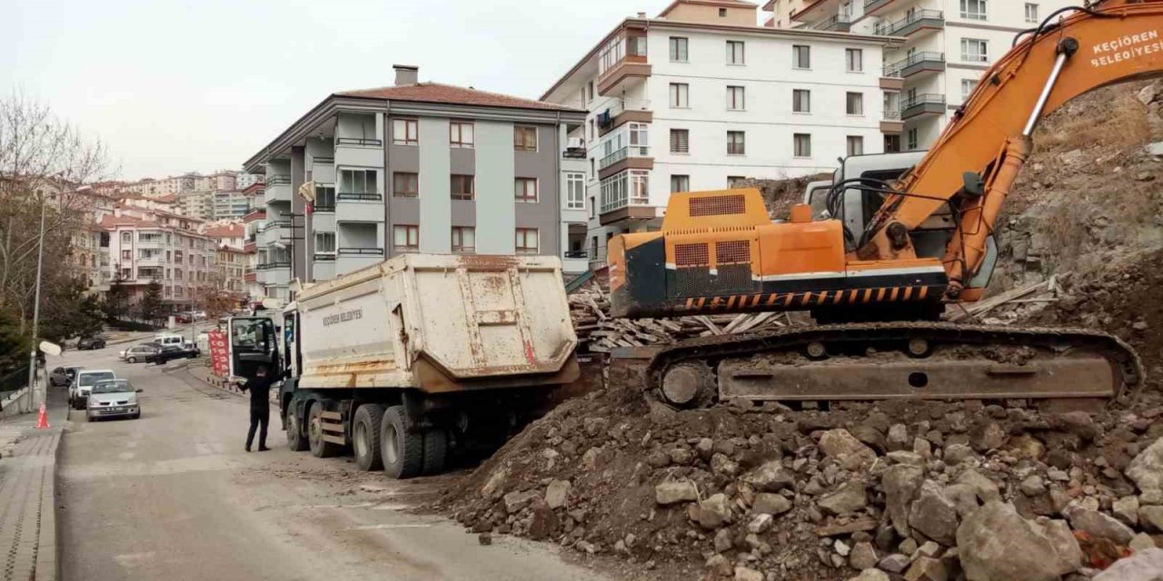 Keçiören’de yeni yollar açılıyor