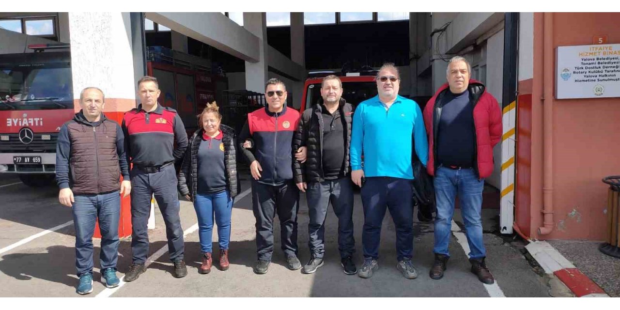 Yalova Belediyesi deprem bölgesine 5. ekibini yolladı