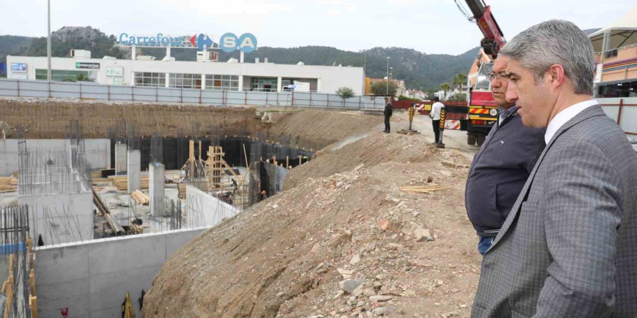 Marmaris Belediyesi’nin yeni hizmet binasının yapımına başlandı