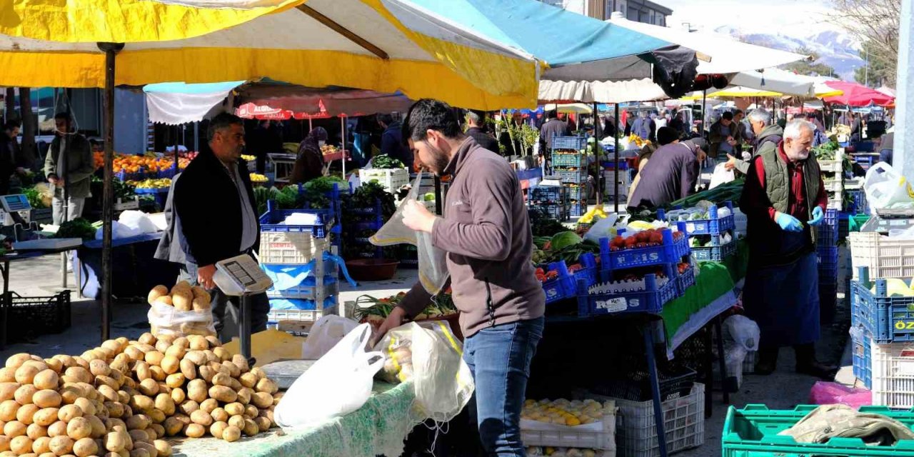 Pazar esnafının kuraklık endişesi