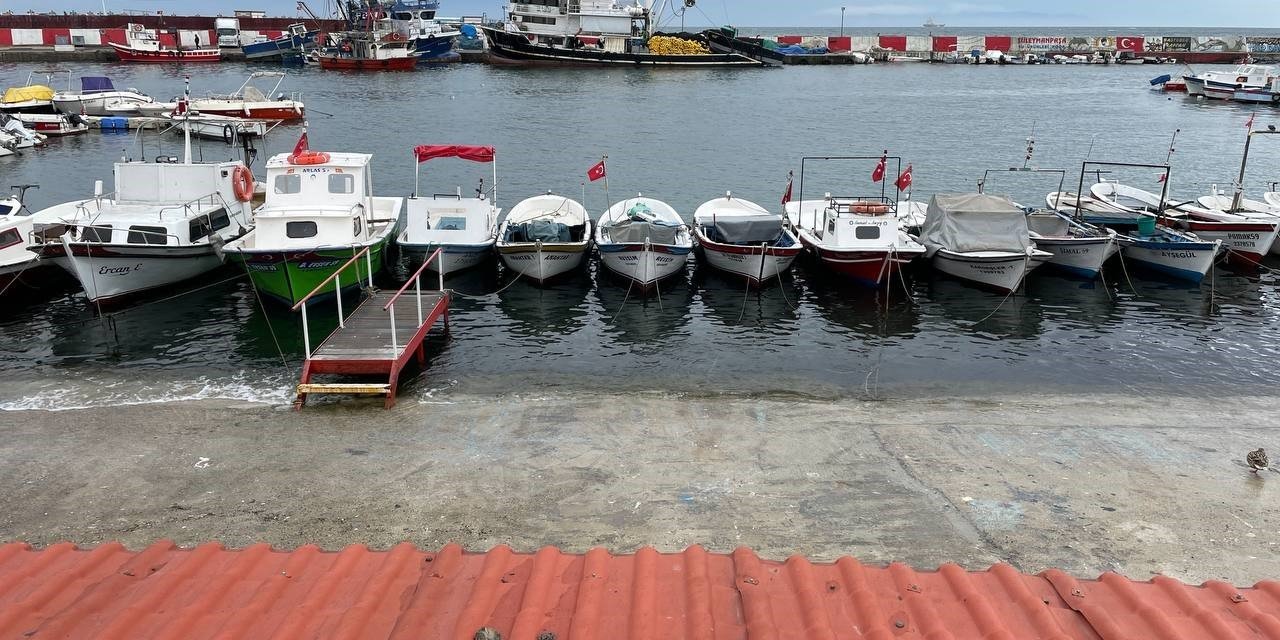 Marmara Denizi ulaşımına lodos engeli