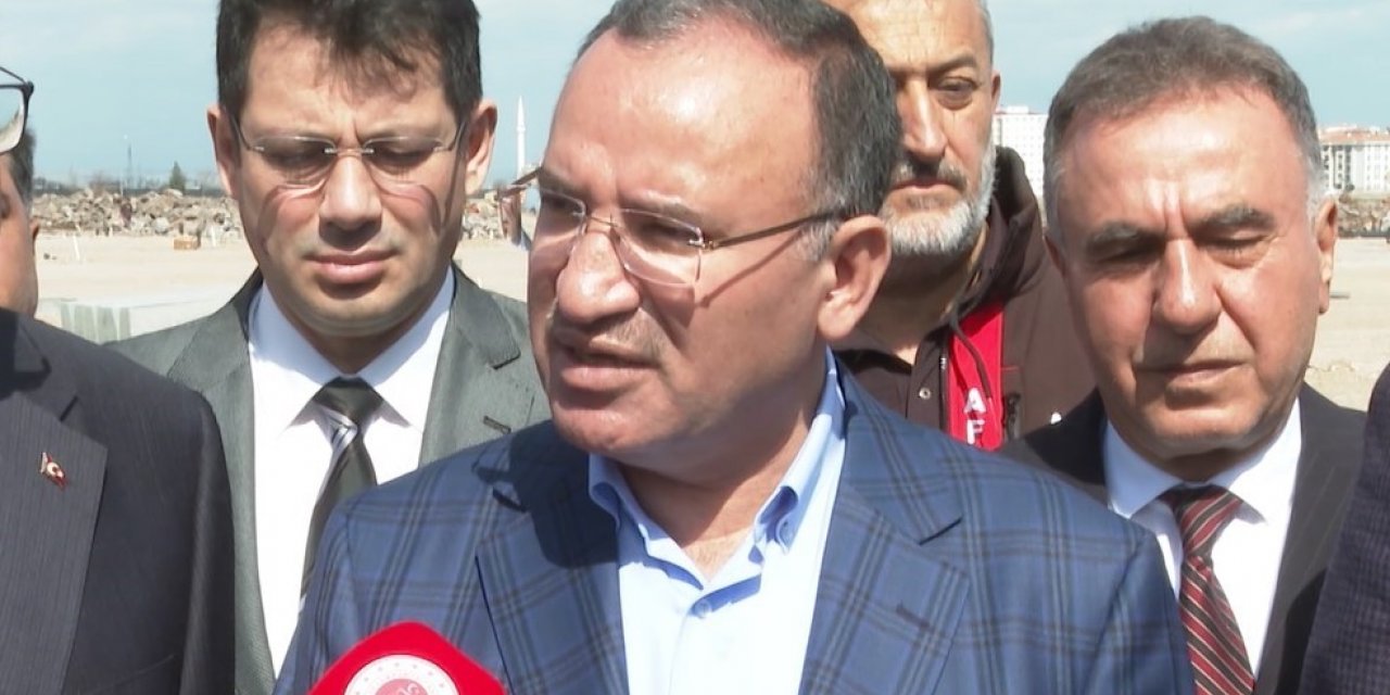 Bakan Bozdağ açıkladı: “Kurulacak olan konteyner kentte alt yapı çalışmaları tamamlandı”