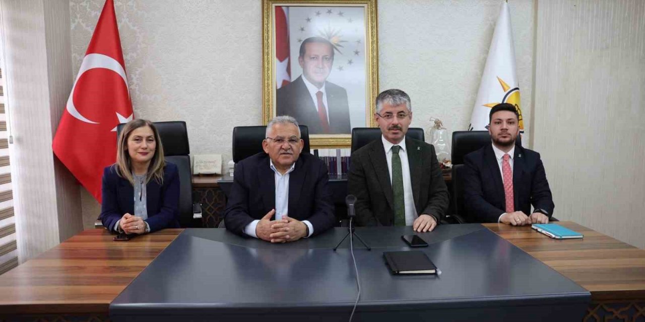 Başkan Büyükkılıç, AK Parti Genişletilmiş İl Başkanları Toplantısına video konferans ile katıldı