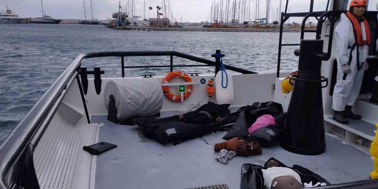 Didim’de göçmenlerin olduğu lastik bot battı: 3 ölü