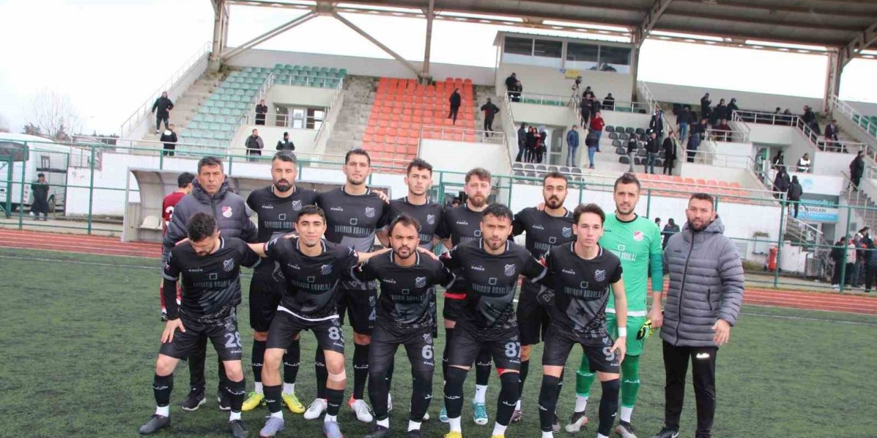 1969 Bilecik Spor Kulübü deplasmanda kazanmasını bildi