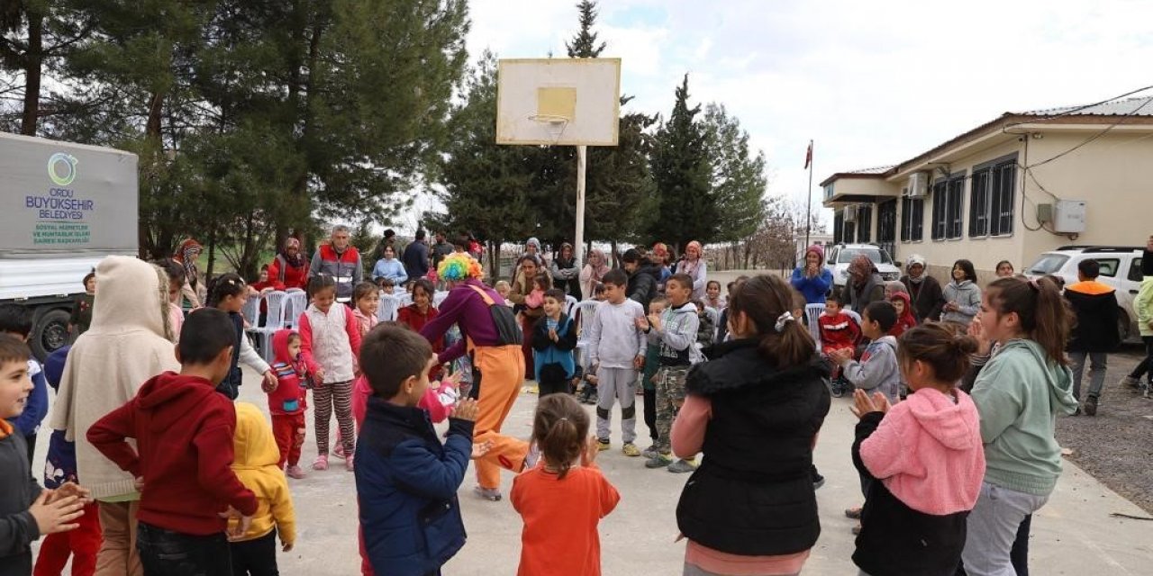 Ordu Büyükşehir Belediyesi, depremzede çocukları unutmuyor