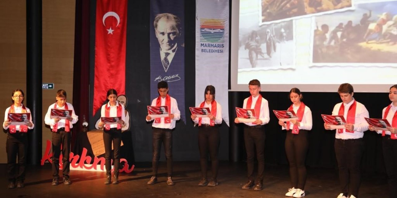 İstiklal Marşı’nın kabulünün yıldönümü Marmaris’te düzenlenen tören ile kutlandı