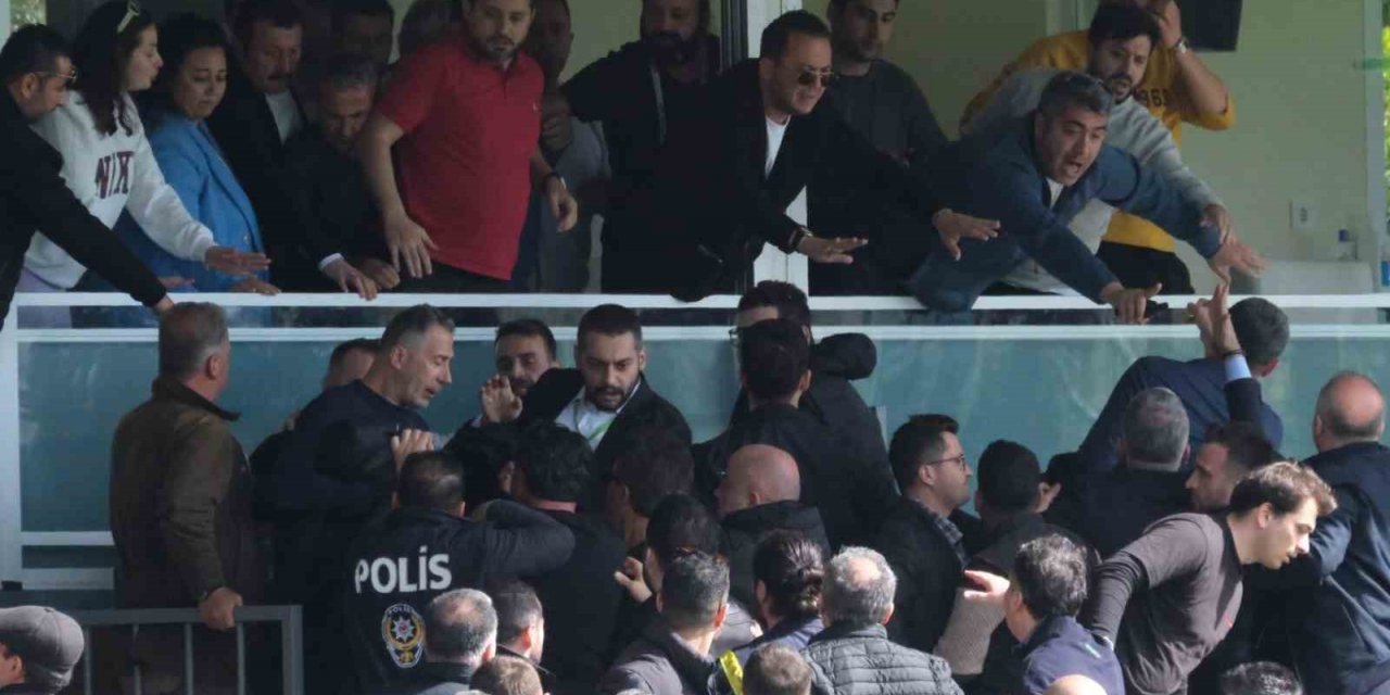 Bodrumspor - Çaykur Rizespor maçı sonrası yöneticiler arasında kavga