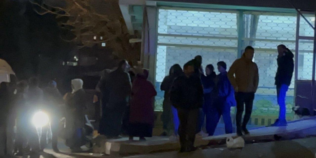 Asker eğlencesinde gençlerin tartışması kanlı bitti