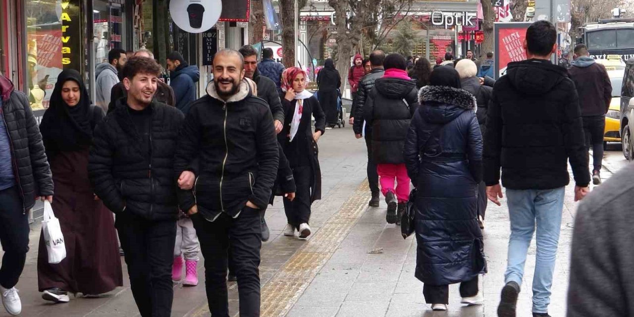 Van, Nevruz tatiline hazır