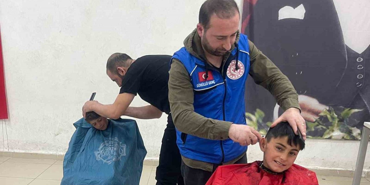 Öğrencilere ücretsiz saç tıraşı