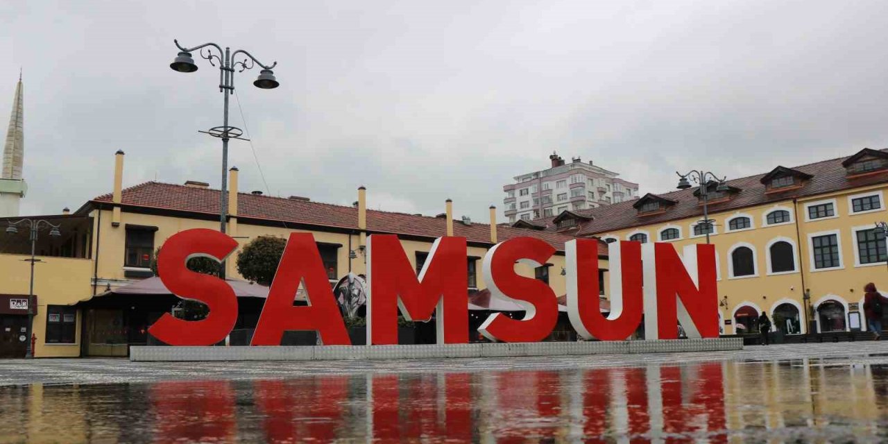 Samsun’da sağanak: Metrekareye 40 kilo yağış düştü