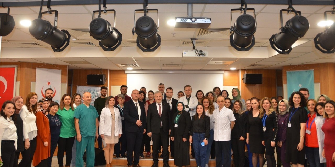 Bursa’da hemşirelere yoğun bakım ve nütrisyon eğitimi