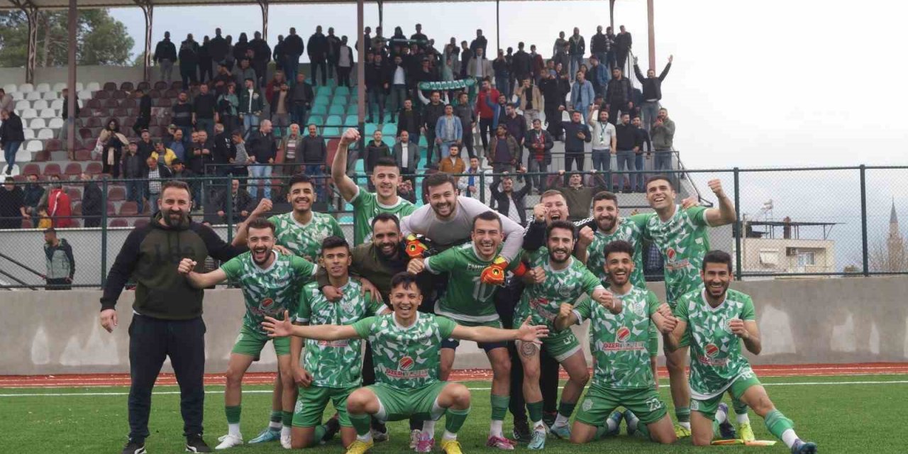 Kurtuluşspor Süper Amatör Lig’e yükseldi