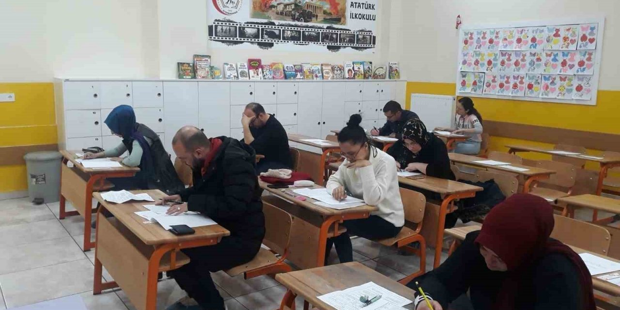 Bu defa öğrenciler değil, veliler sınava girdi