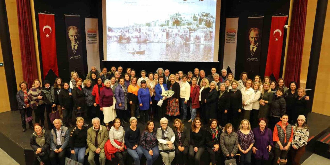 Marmaris’te düzenlenen panele kadınlar ilgi gösterdi