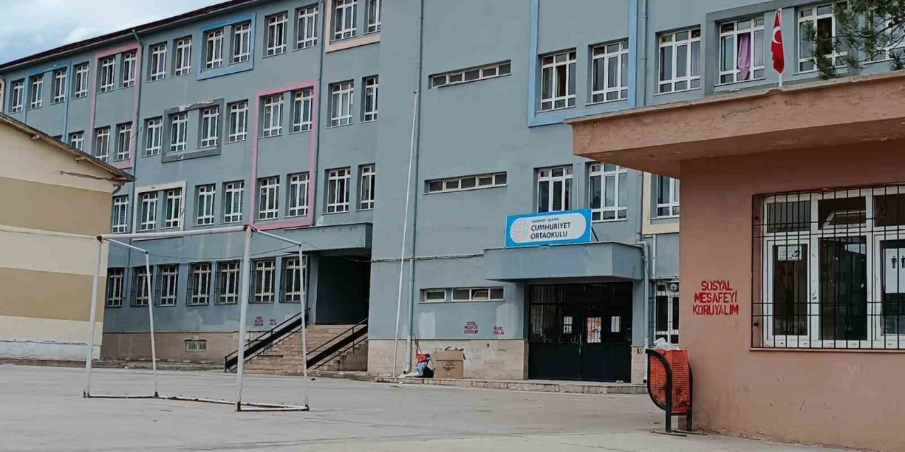 Deprem bölgesi İslahiye’de eğitim başlamadı