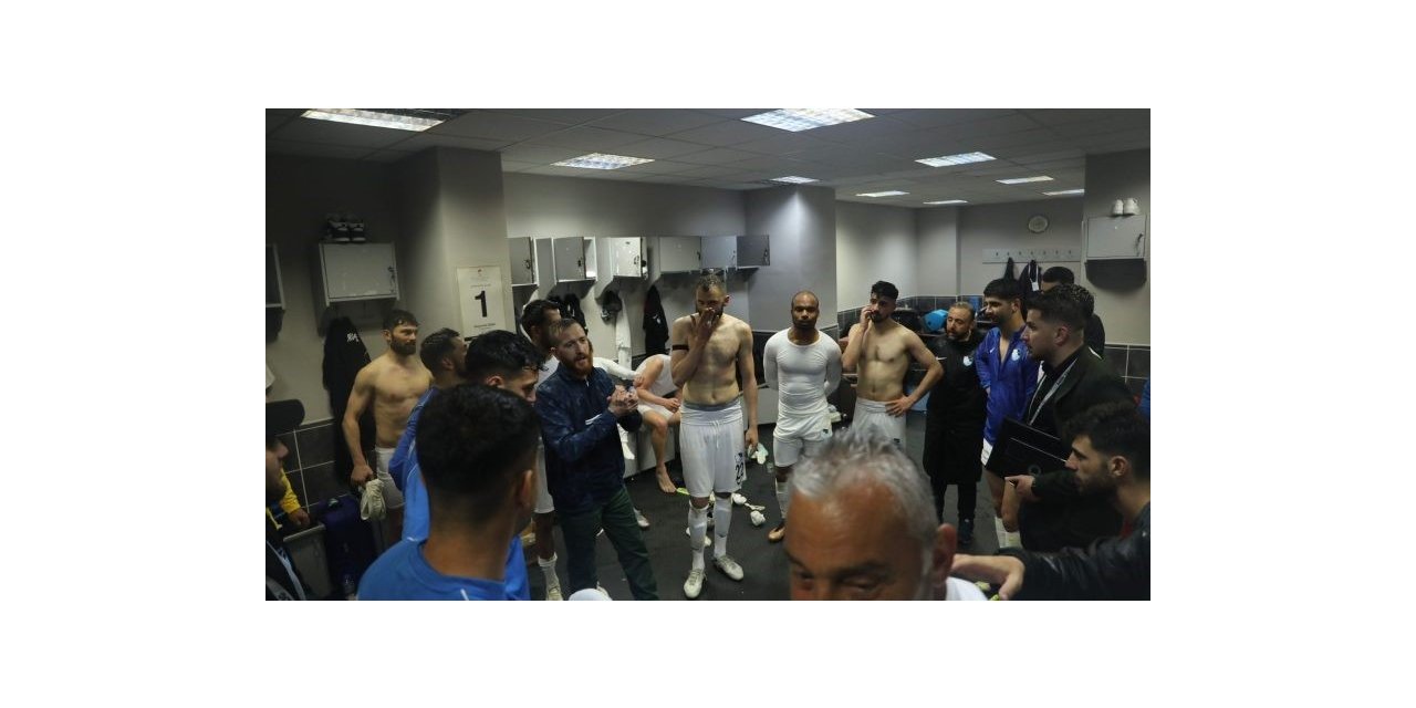 Erzurumspor FK Denizli’de aldığı 3 puanı 12 Mart düşman işgalinden kurtuluş yıl dönümüne hediye etti