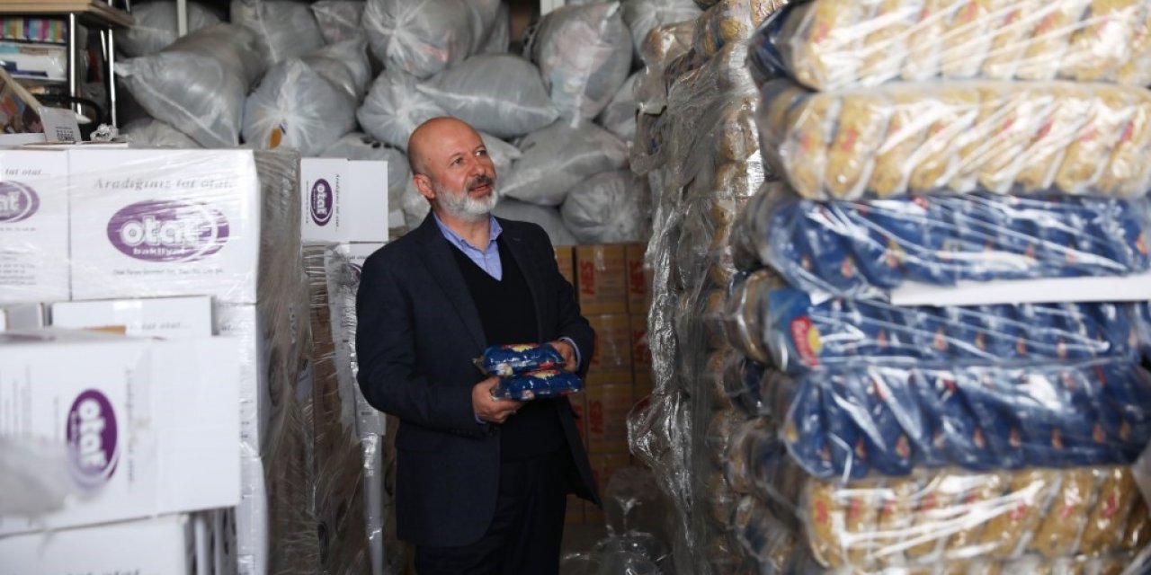 Kocasinan’da çalınmadık kapı, girilmedik gönül kalmıyor