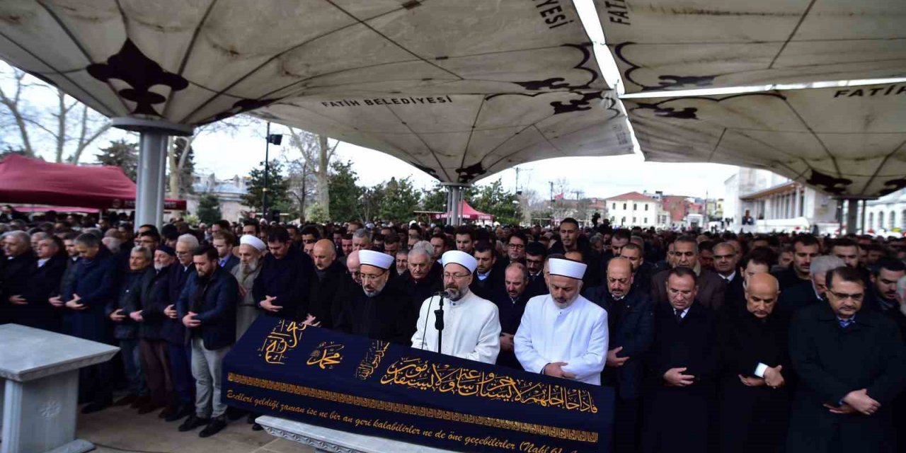 Bakan Varank’ın acı günü