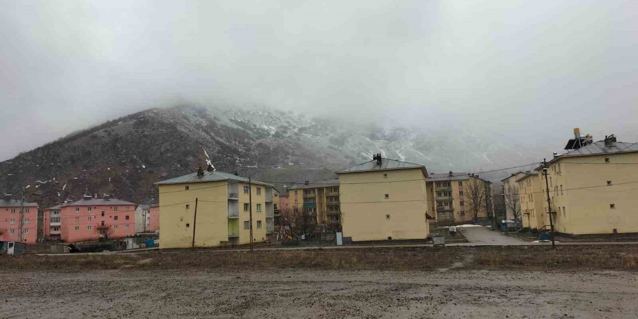 Tunceli’de sağanak yağış etkili oldu