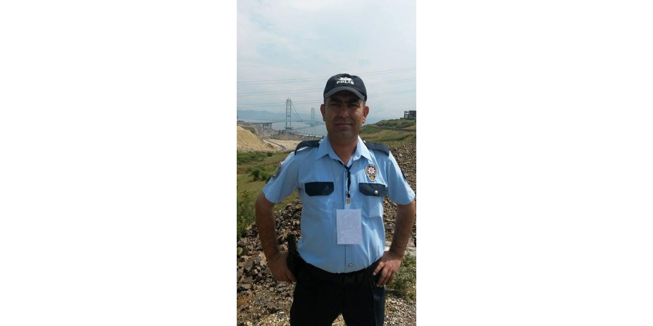 Evinde kalp krizi geçiren polis memuru, hastanede hayatını kaybetti