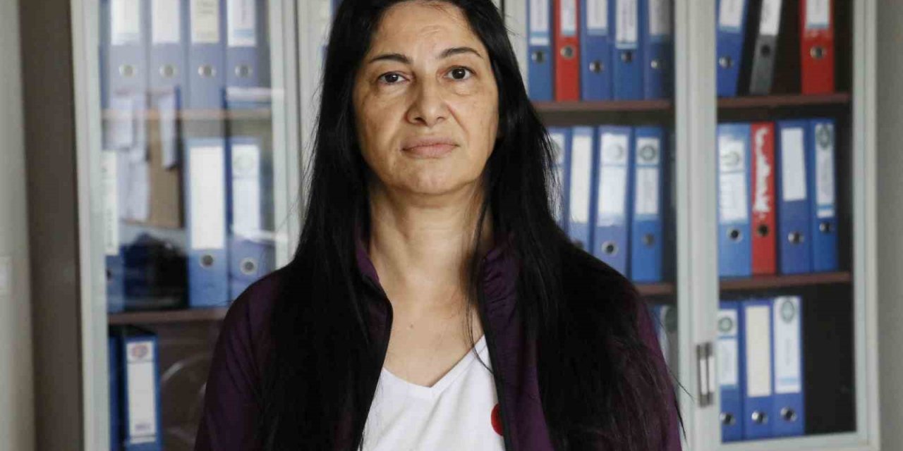 Müdür yardımcısı kadını, bir erkek ve kadın darp etti, o anlar ortaya çıktı