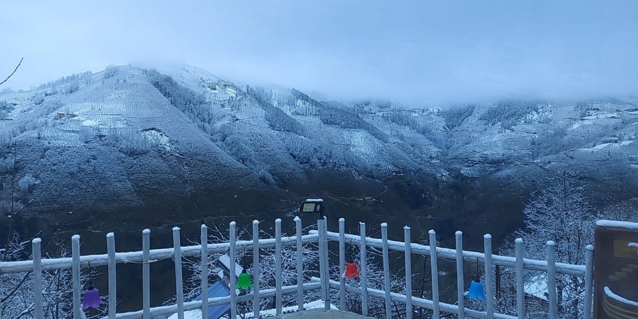 Ordu’da ilkbaharda kar sürprizi