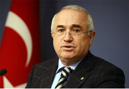 Hükümet bedelli ve tek tip için ne diyor?